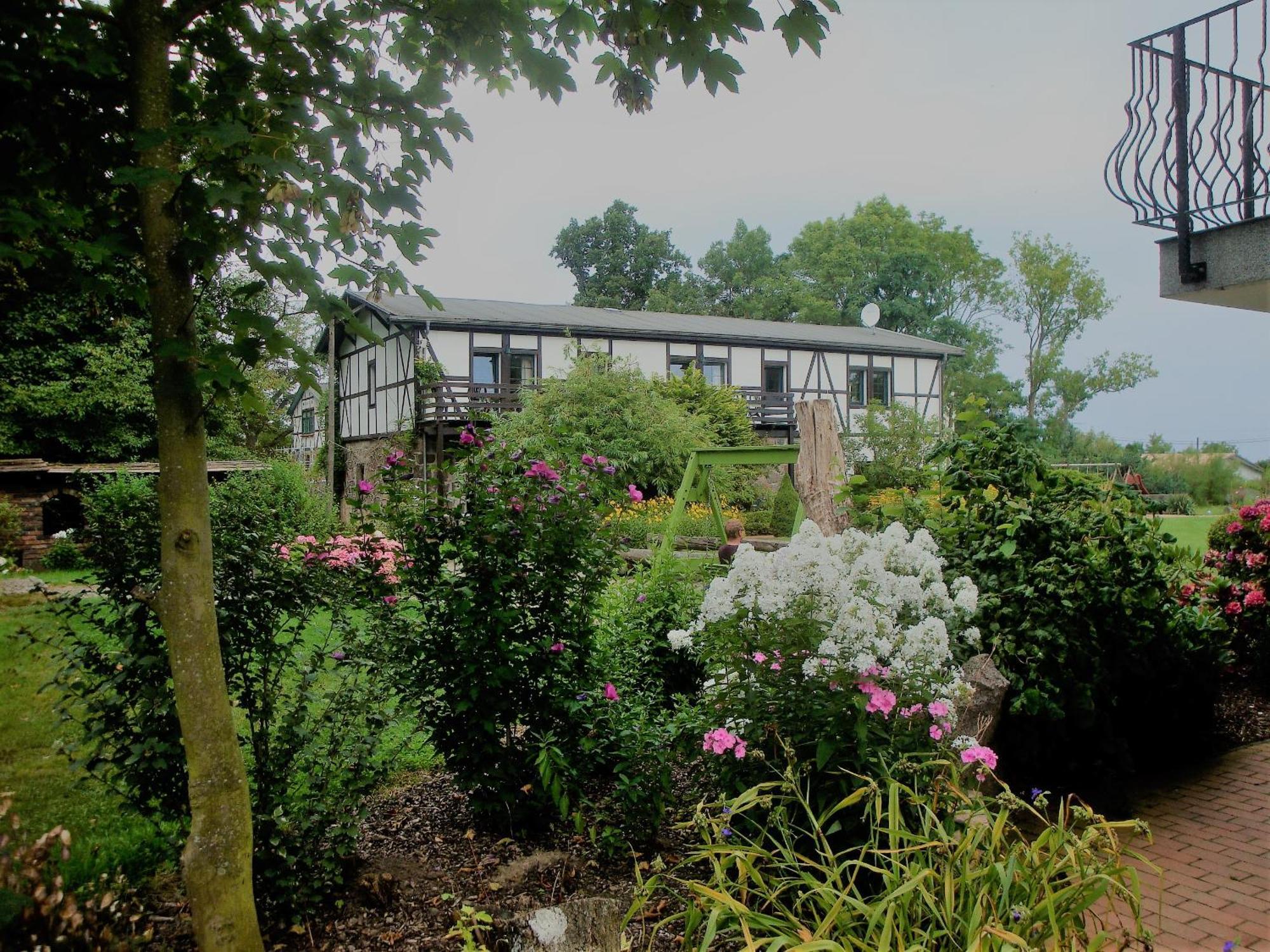 Gutspark Seeblick Kagsdorf Exterior photo