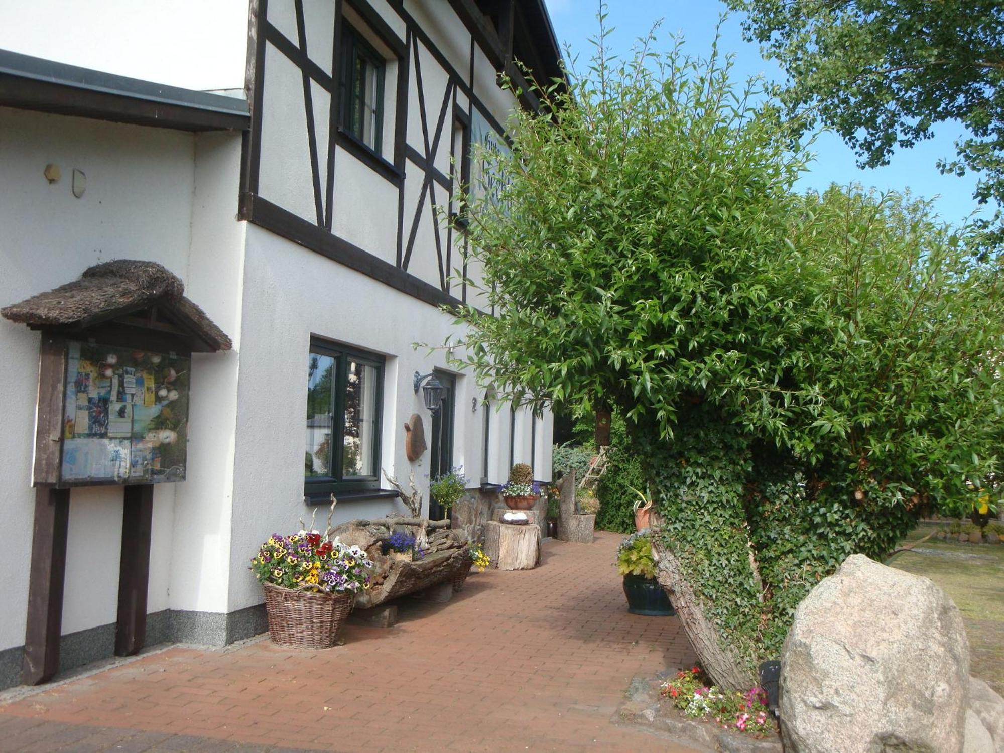 Gutspark Seeblick Kagsdorf Exterior photo