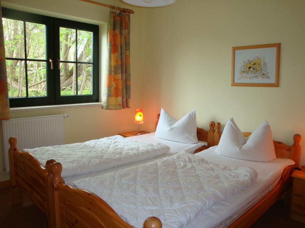 Gutspark Seeblick Kagsdorf Room photo