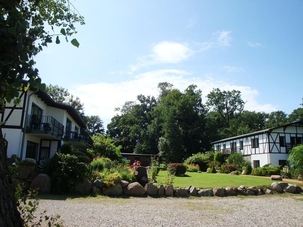 Gutspark Seeblick Kagsdorf Exterior photo